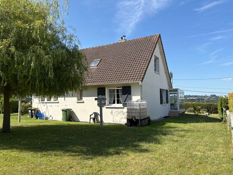 Maison à BELLEVILLE-SUR-MER