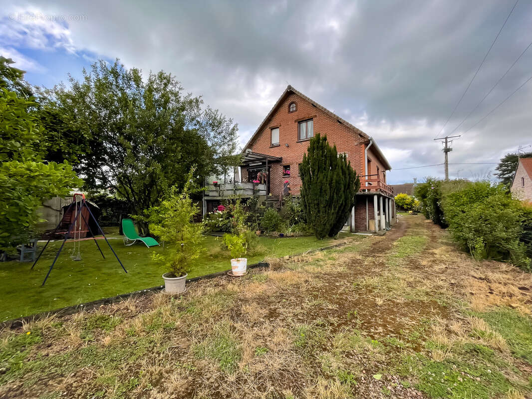 Maison à BRUILLE-SAINT-AMAND