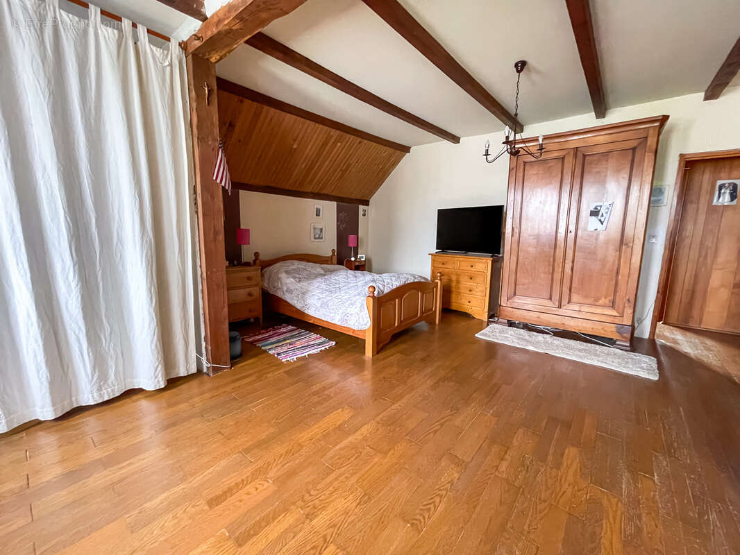 Maison à BRUILLE-SAINT-AMAND