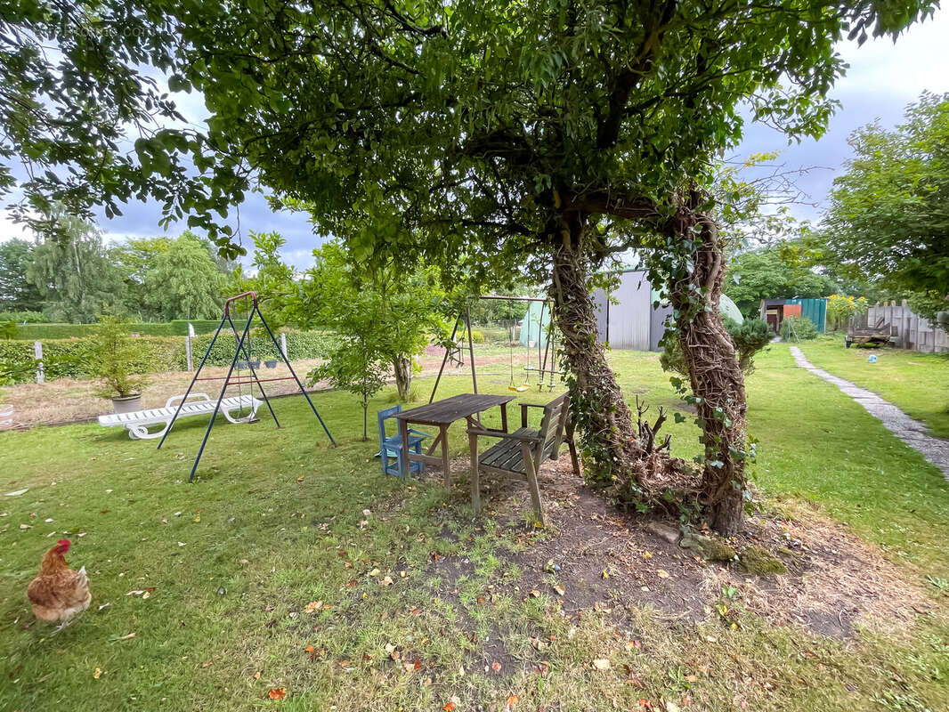 Maison à BRUILLE-SAINT-AMAND