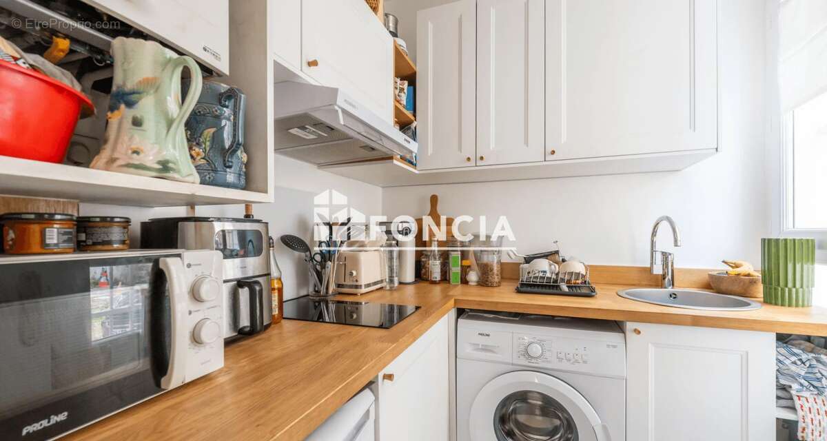 Appartement à PARIS-18E