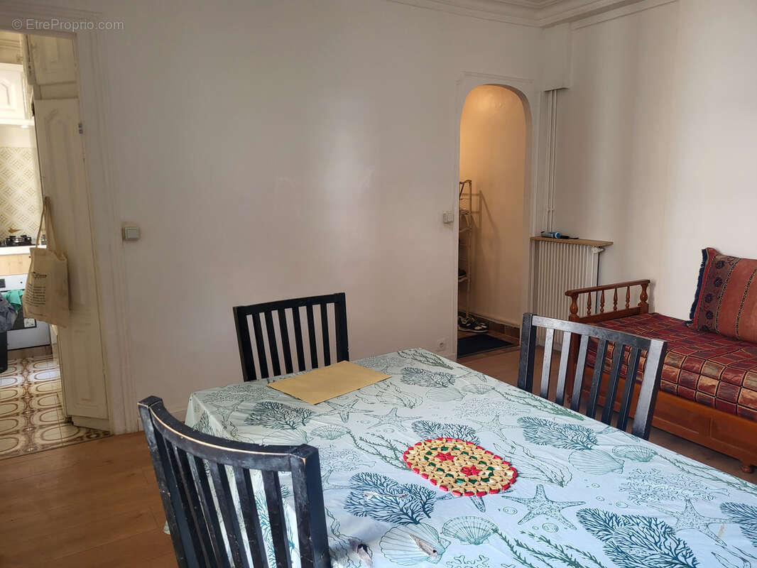 Appartement à PARIS-19E