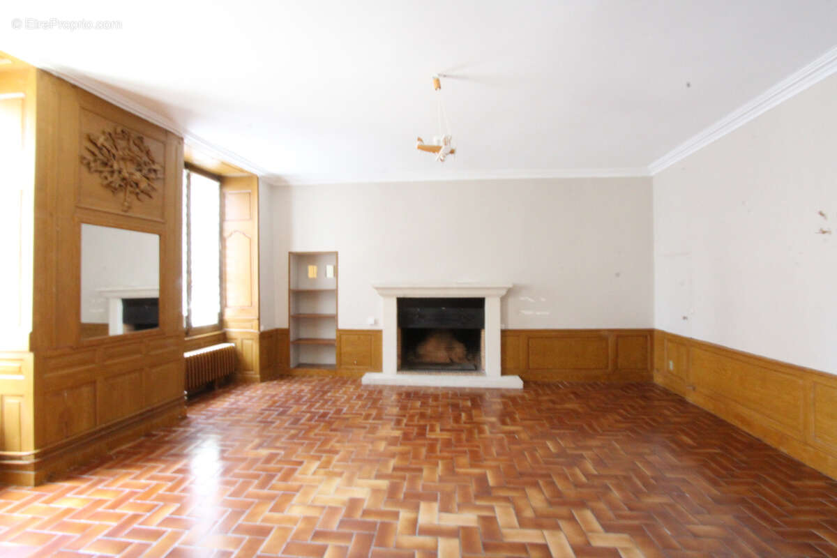 Appartement à LA CHARITE-SUR-LOIRE