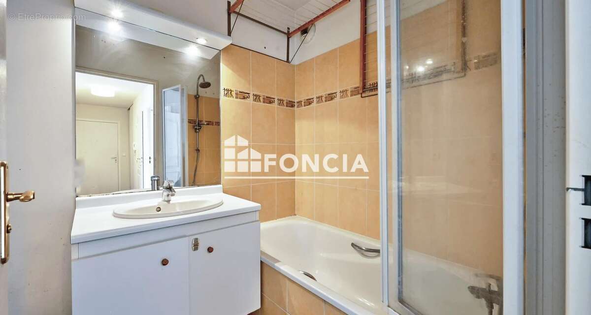 Appartement à VAUREAL