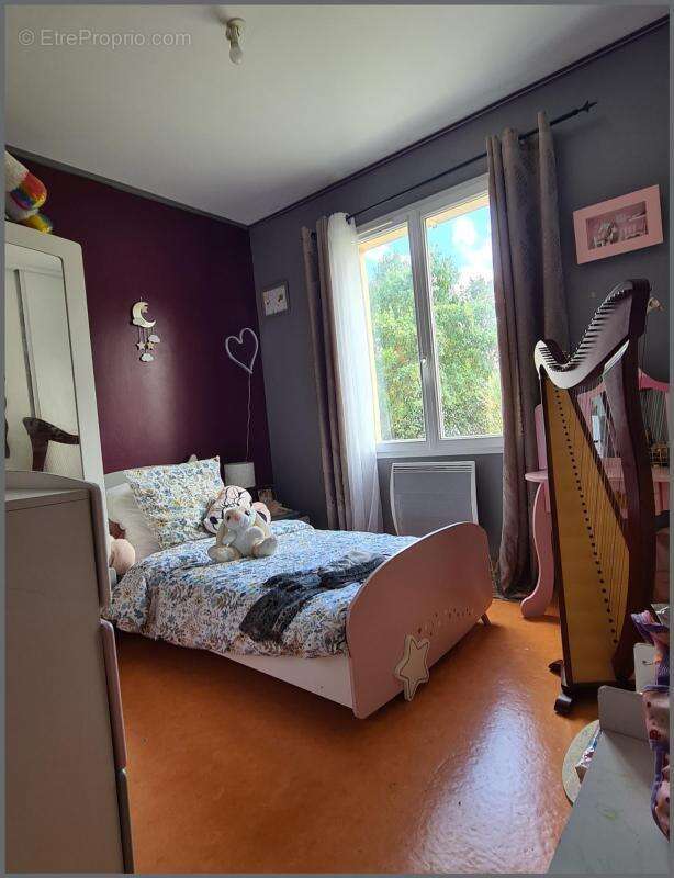 Maison à FAYE-L&#039;ABBESSE