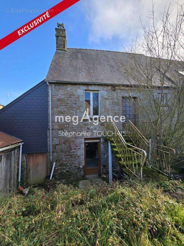Maison à SAINT-BRICE-EN-COGLES