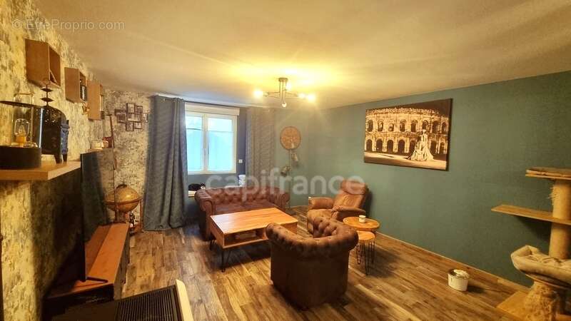 Maison à SAINT-HIPPOLYTE-DU-FORT