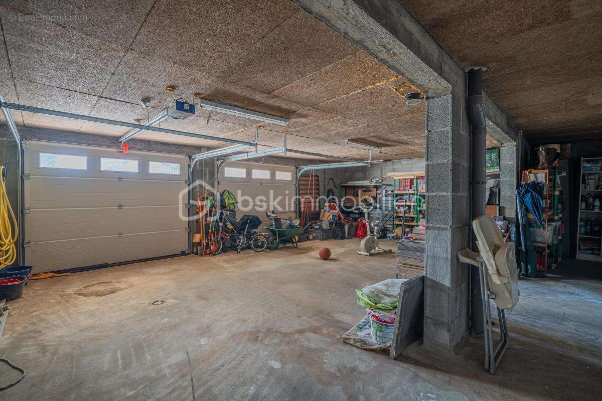 Maison à SAINT-GENIX-SUR-GUIERS