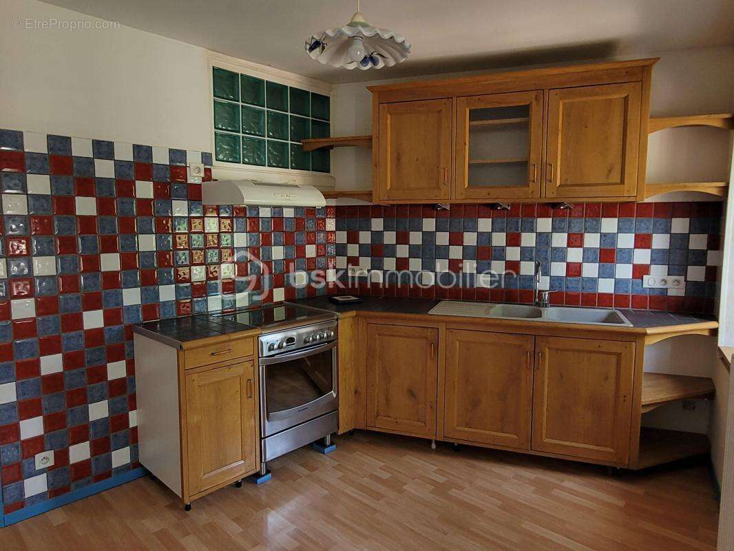 Maison à CUXAC-CABARDES