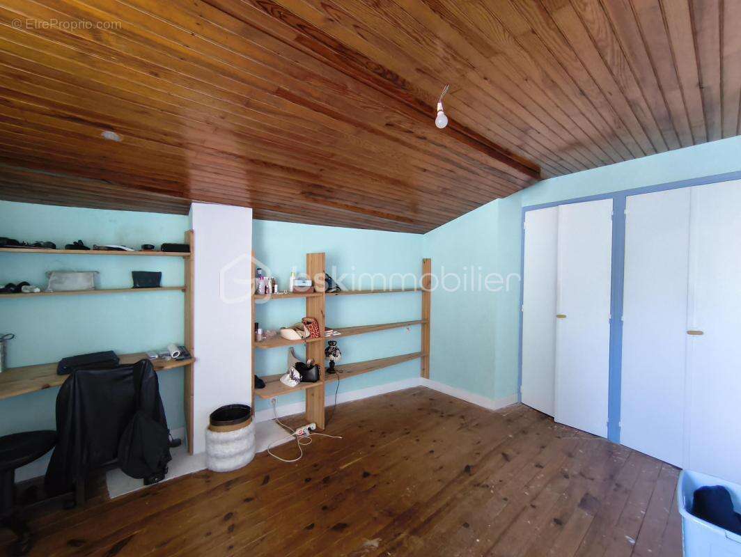 Maison à CUXAC-CABARDES