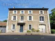 Maison à CUXAC-CABARDES