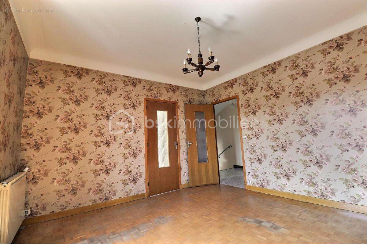 Maison à CHABRELOCHE