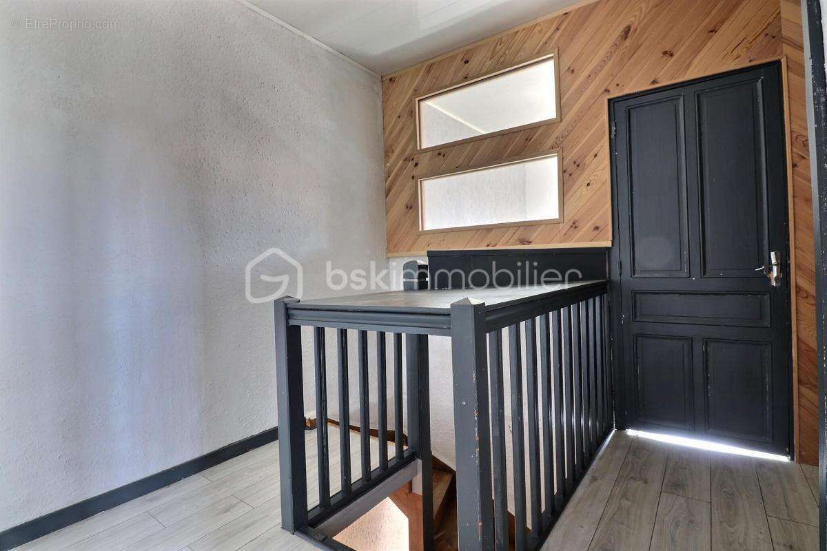 Maison à CHABRELOCHE