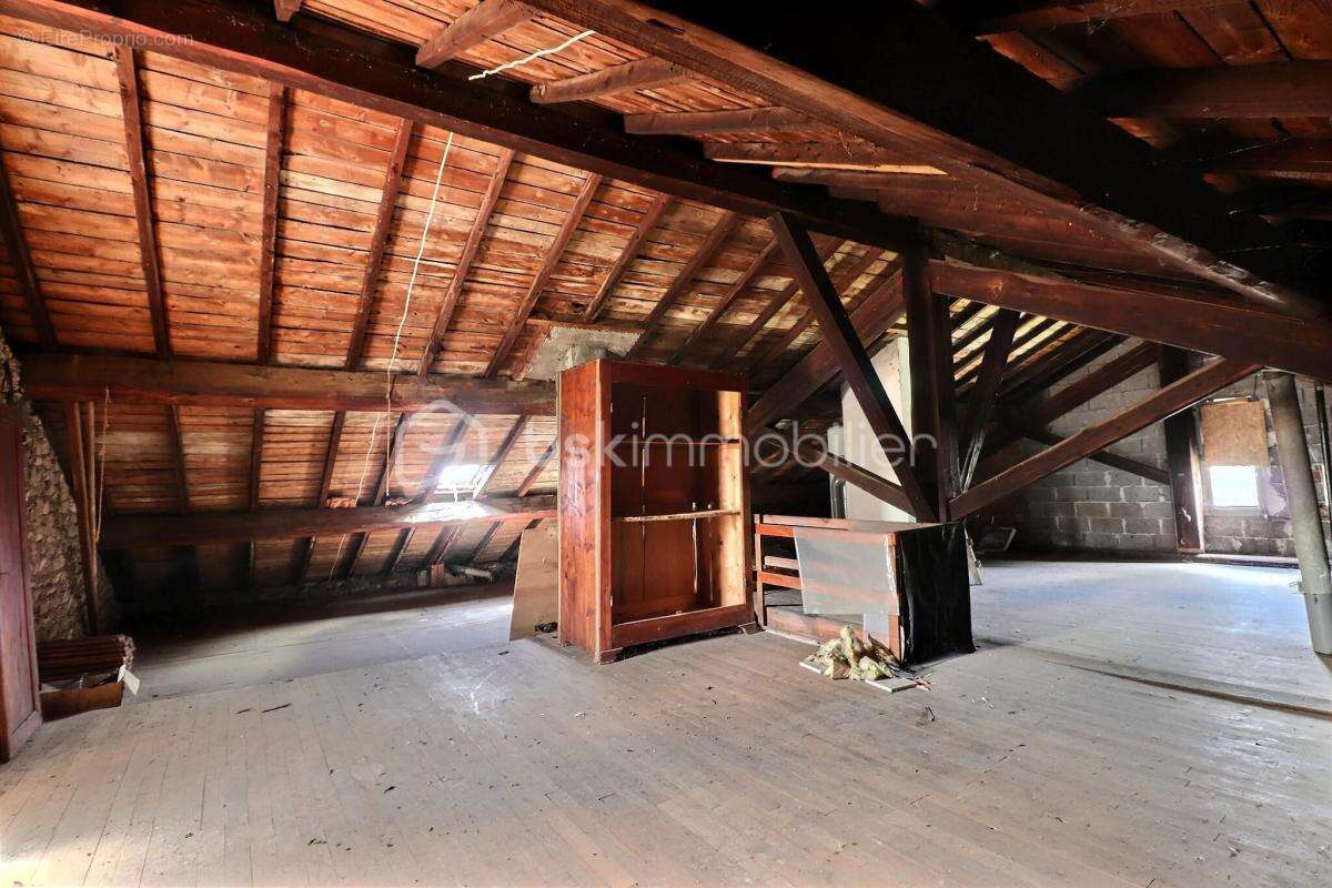 Maison à CHABRELOCHE