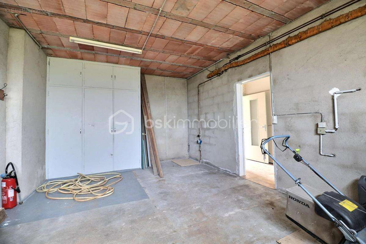 Maison à CHABRELOCHE