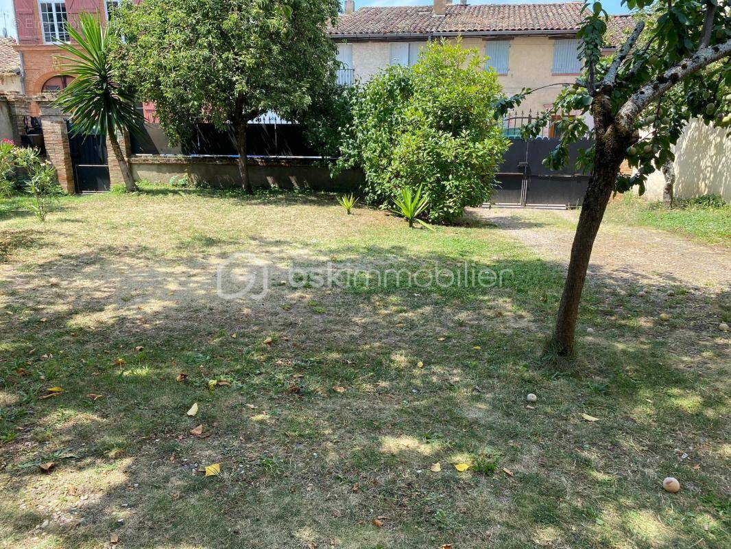 Maison à NEGREPELISSE