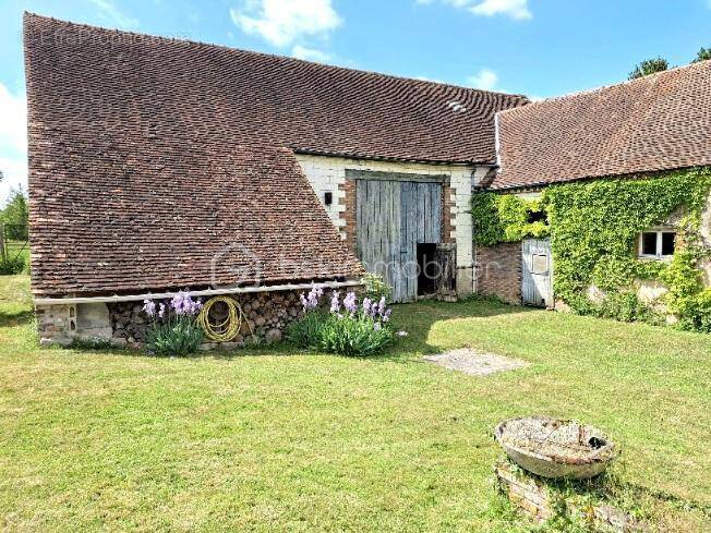 Maison à SAINT-MAURICE-AUX-RICHES-HOMMES