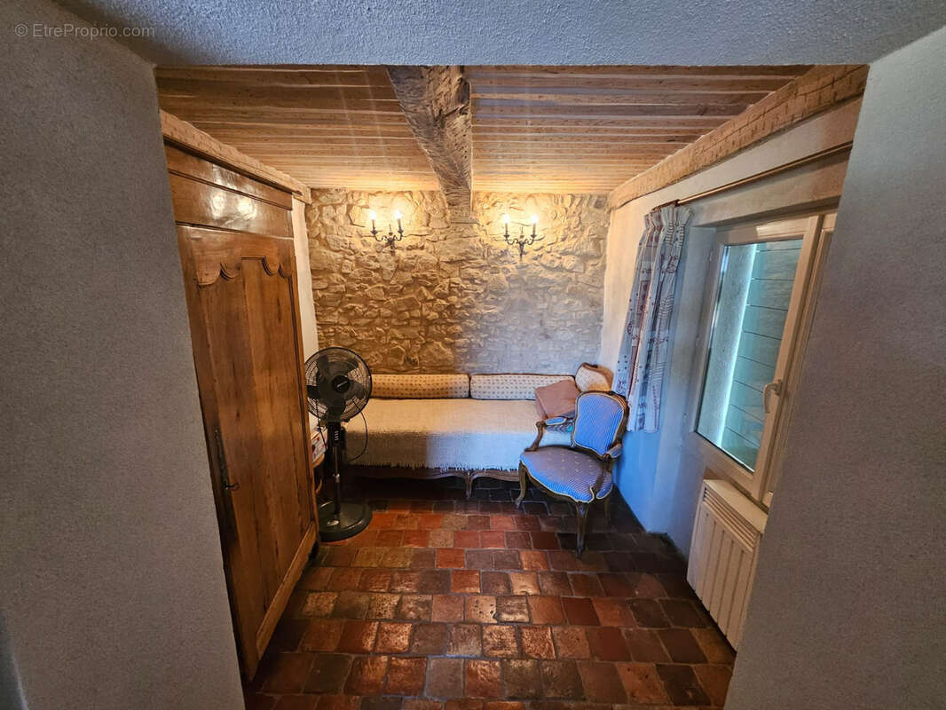 Maison à BERRE-LES-ALPES