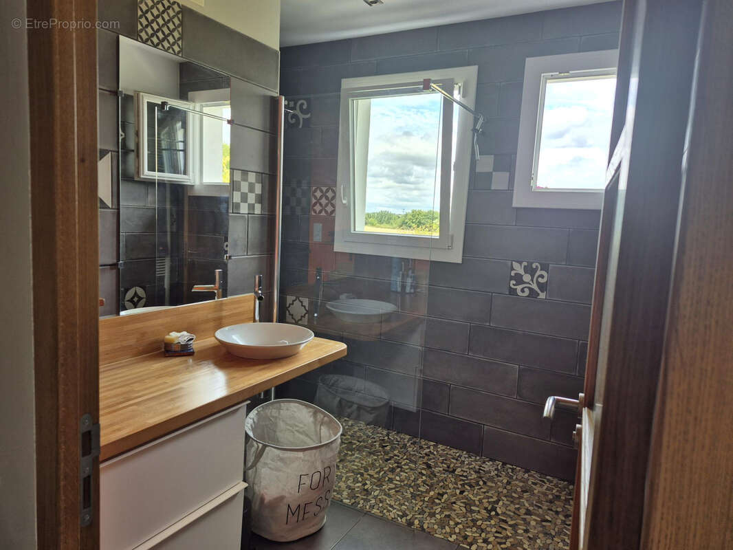 Maison à SABLE-SUR-SARTHE