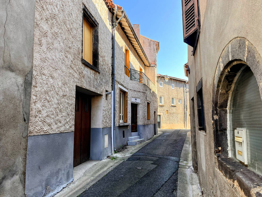 Maison à COURNON-D&#039;AUVERGNE