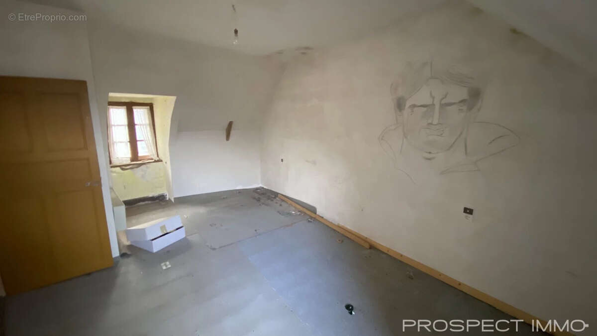 Maison à SAINT-MARTIN-DE-LENNE