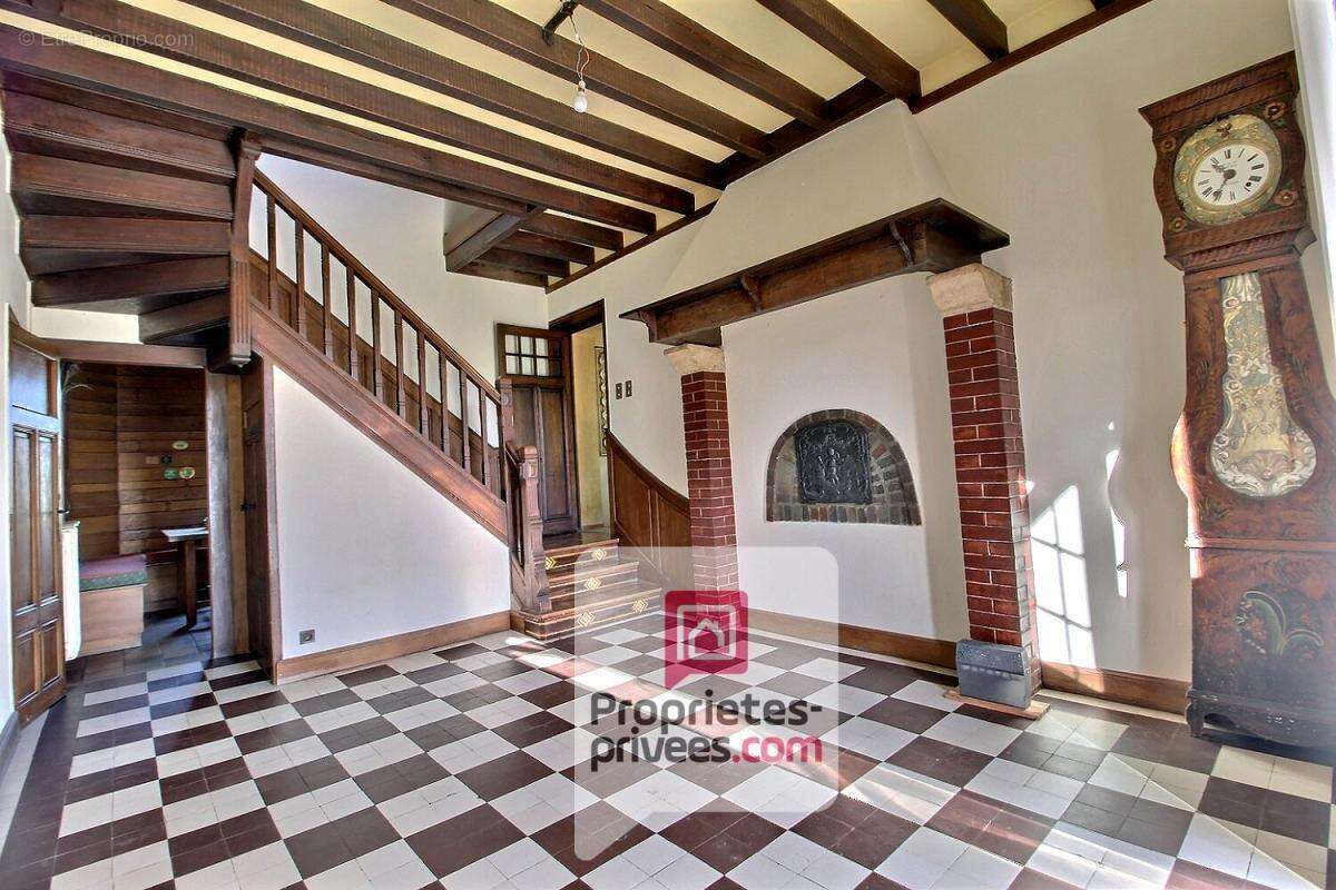 Maison à PRESSIGNY-LES-PINS