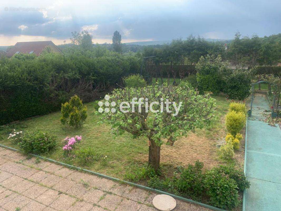 Maison à VILLERSEXEL