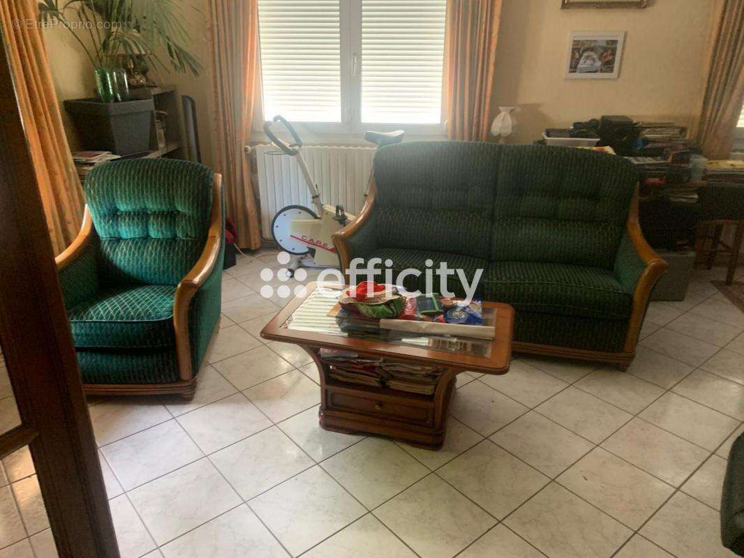 Maison à VILLERSEXEL