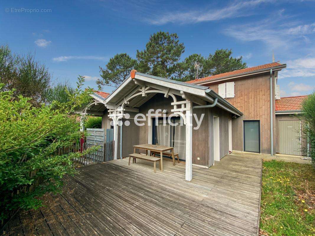 Appartement à LA TESTE-DE-BUCH