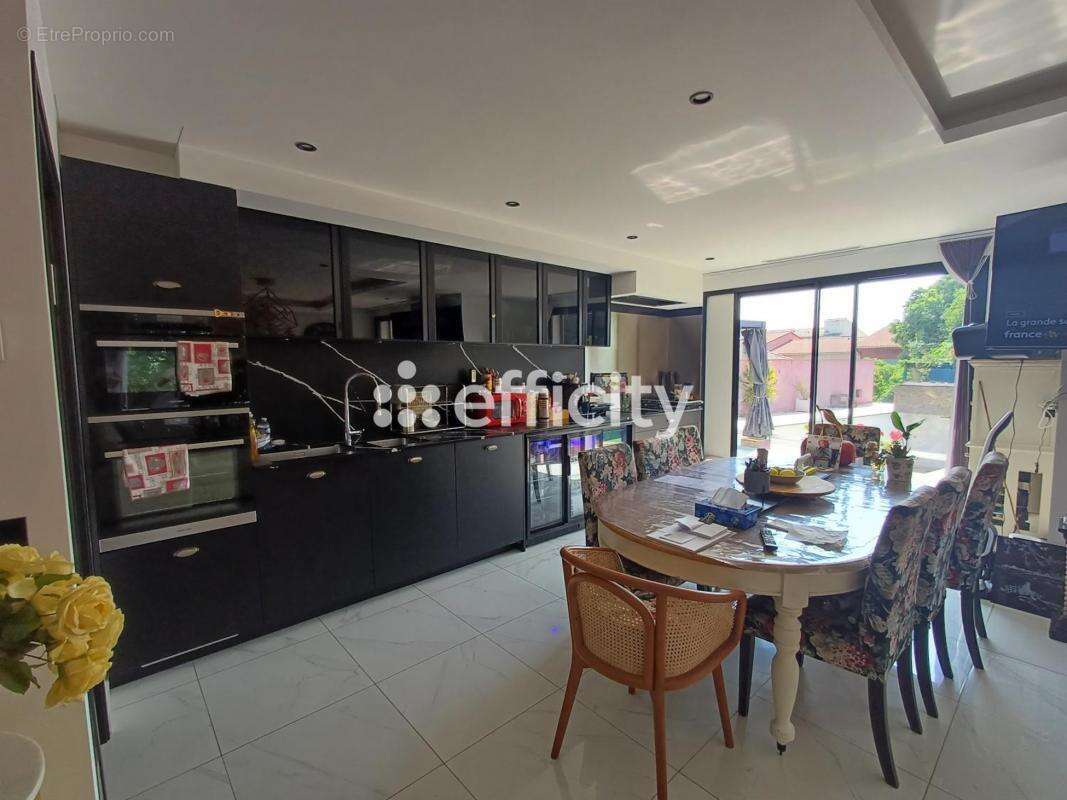 Maison à DRAGUIGNAN