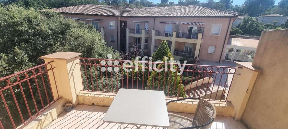 Appartement à FLAYOSC