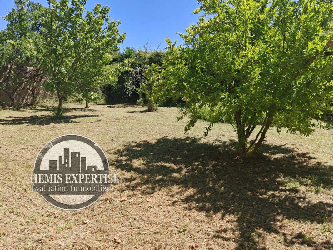 Terrain à MARTIGUES