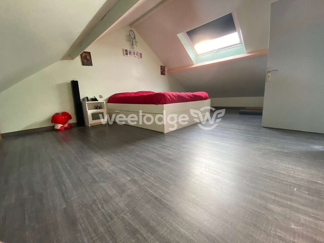 Maison à MAINVILLIERS