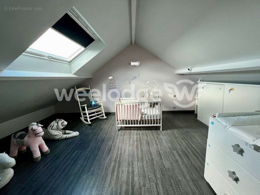 Maison à MAINVILLIERS