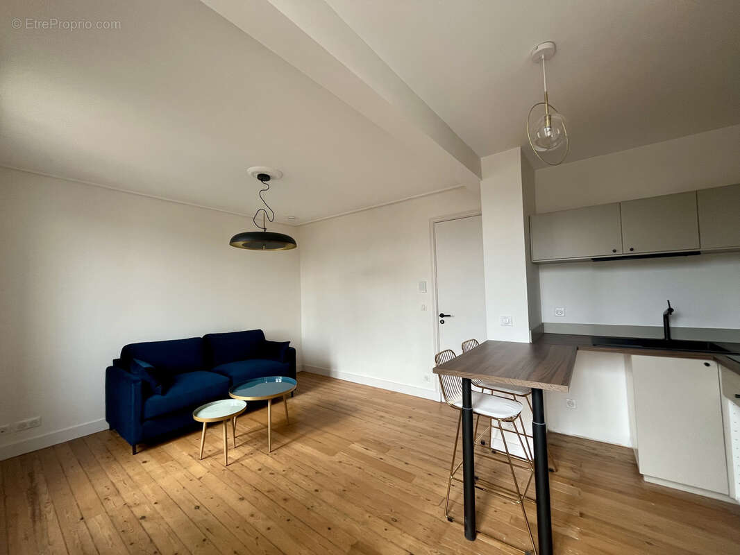 Appartement à BORDEAUX