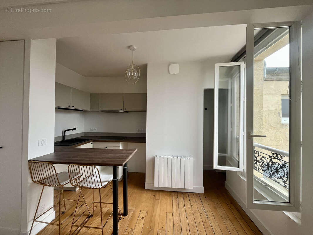 Appartement à BORDEAUX