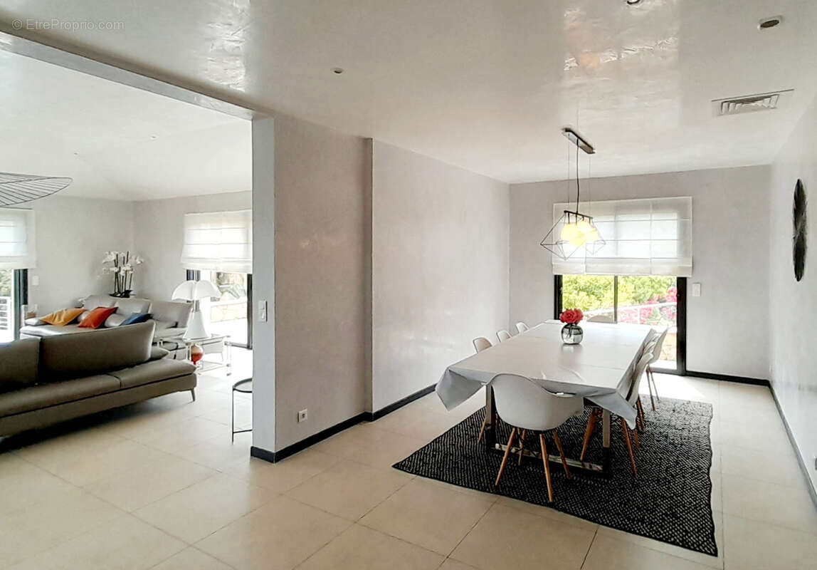 Maison à SARI-SOLENZARA