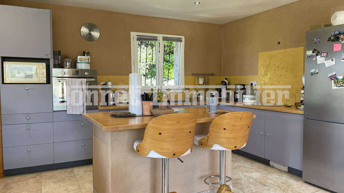 Maison à SAINT-SAUVEUR-GOUVERNET