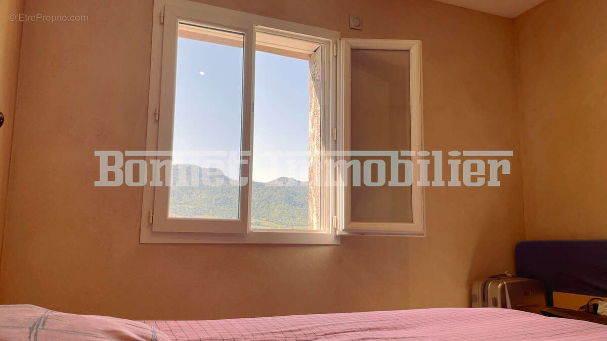 Maison à SAINT-SAUVEUR-GOUVERNET