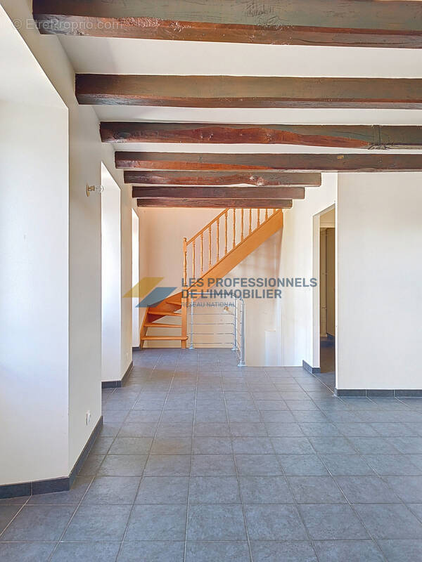 Appartement à NIVILLAC