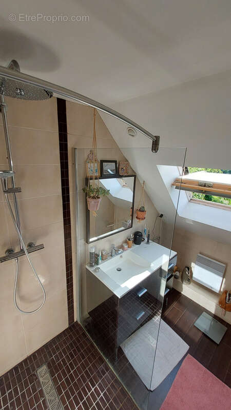 Maison à VOISCREVILLE