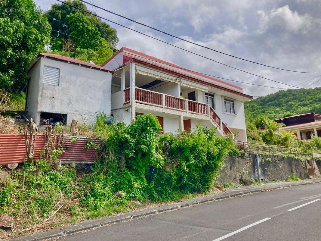 Maison à VIEUX-FORT