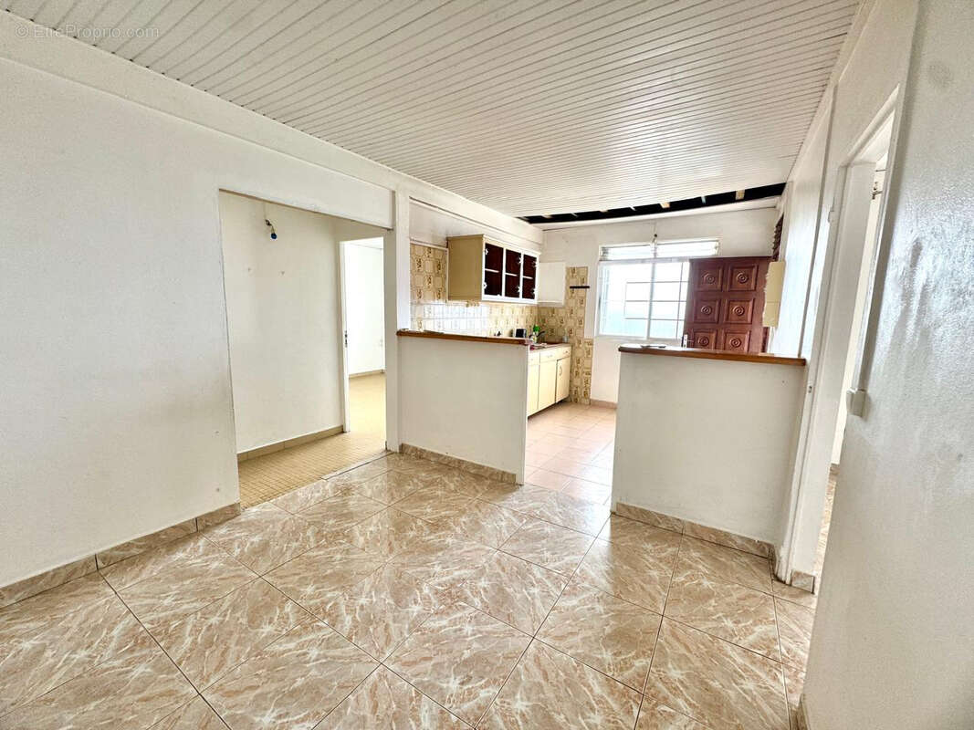 Maison à VIEUX-FORT