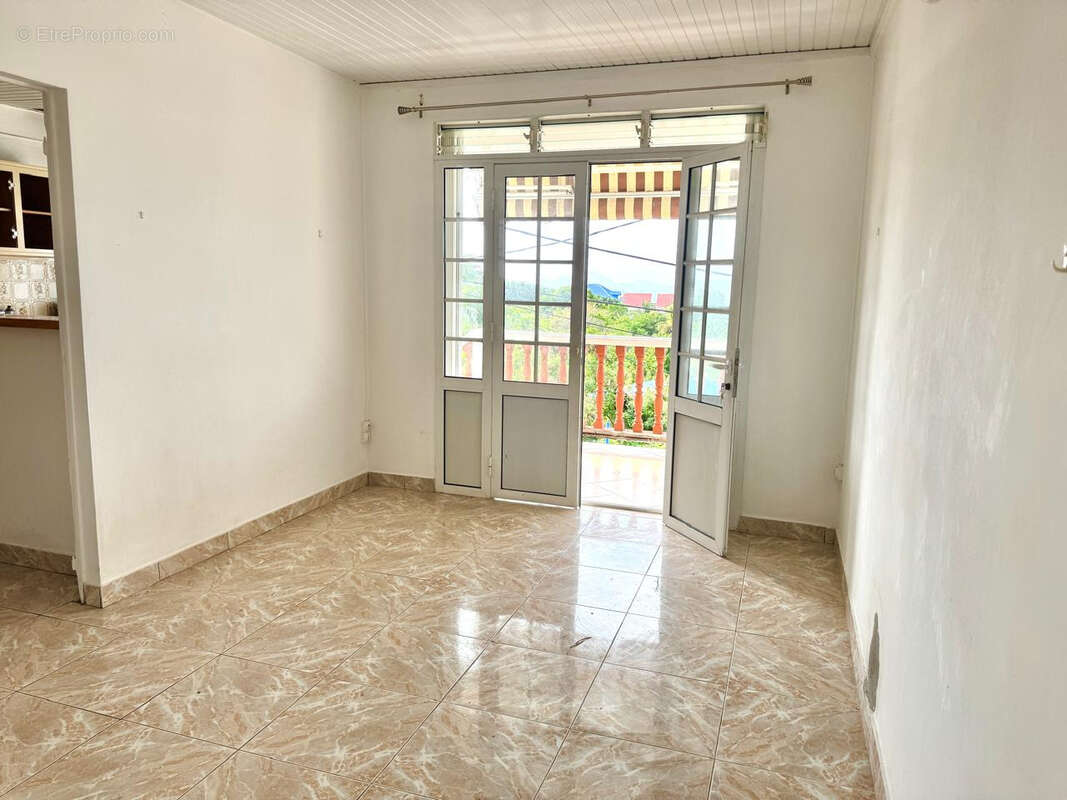 Maison à VIEUX-FORT