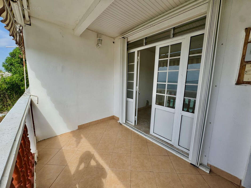 Maison à VIEUX-FORT