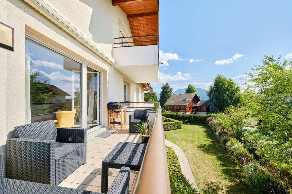 Appartement à VILLAZ