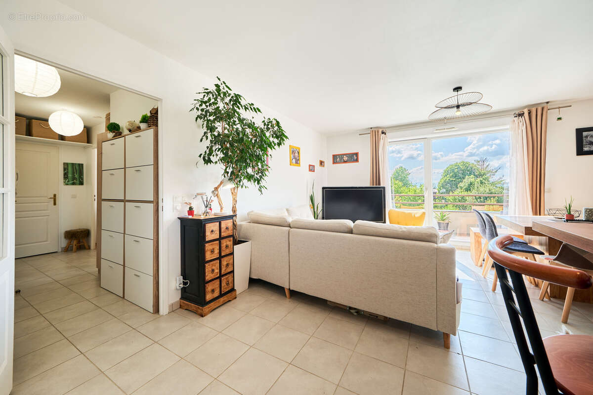 Appartement à VILLAZ