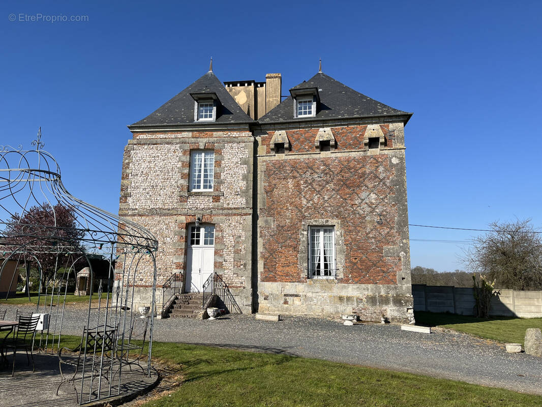 Maison à YPREVILLE-BIVILLE