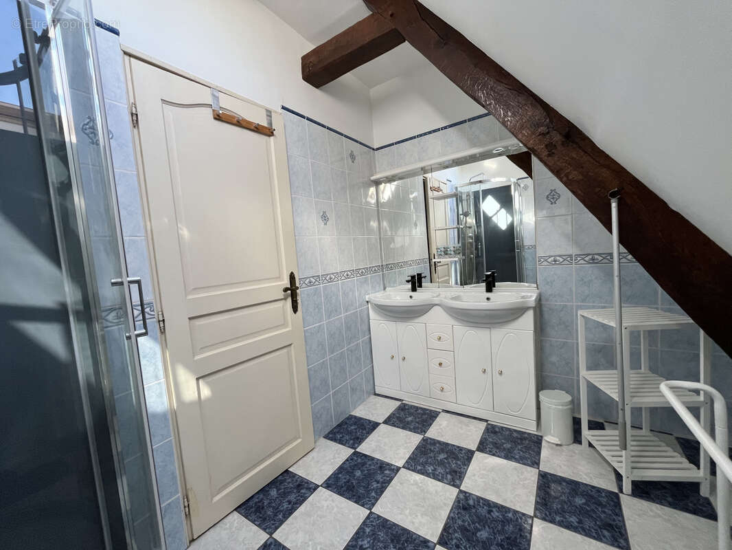 Maison à YPREVILLE-BIVILLE