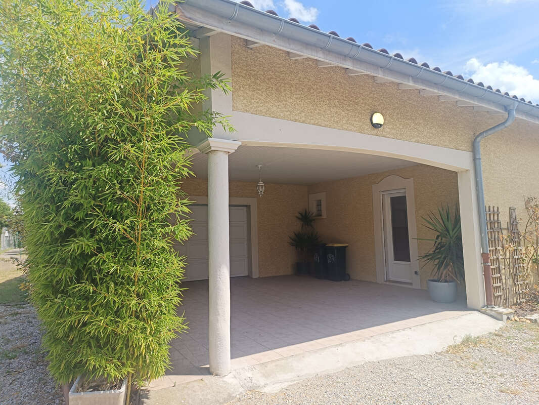 Maison à LE PEAGE-DE-ROUSSILLON